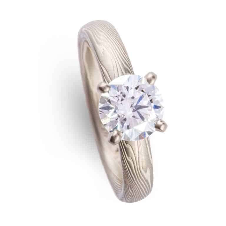 Elegant  Mokume Engagement Ring with Round Diamond - Image 3