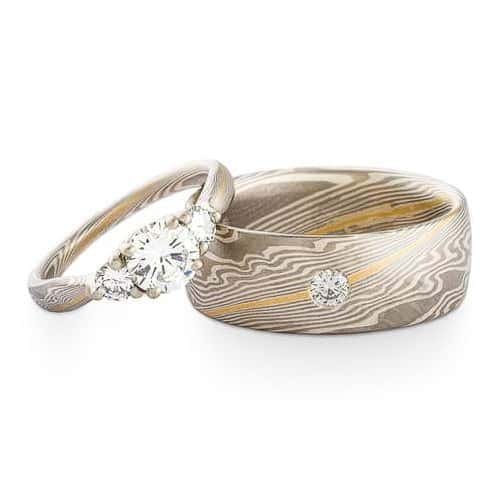 Luxurious Wedding Ring with 22k Gold Stratum - Image 2