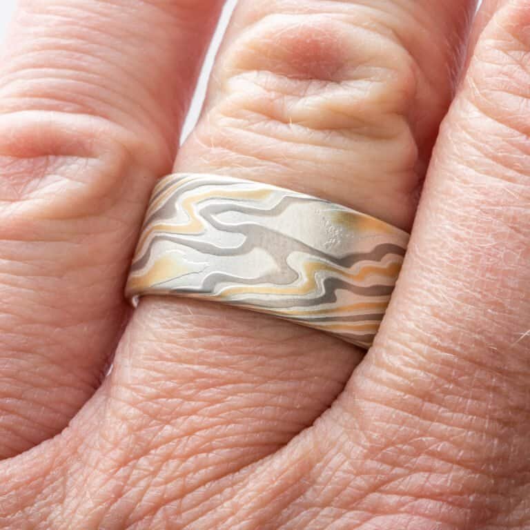 Radiant Mokume Wide Ring Set with Sapphire and Diamonds - Image 7