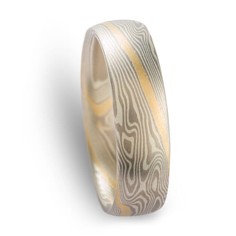 Delicate Yellow Gold Stratum  Mokume Ring - Image 4